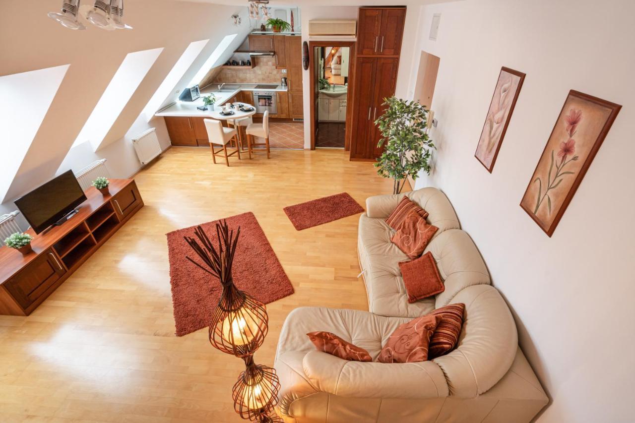 Beautiful Apartment With Ac Βουδαπέστη Εξωτερικό φωτογραφία
