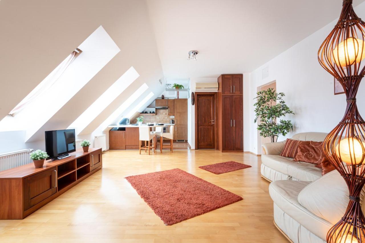 Beautiful Apartment With Ac Βουδαπέστη Εξωτερικό φωτογραφία